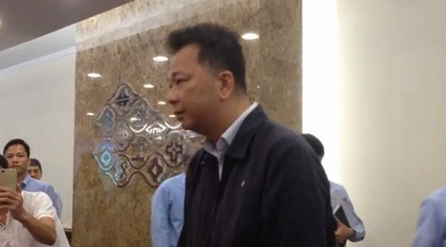 Giam doc phat ngon gay soc bi Formosa duoi viec