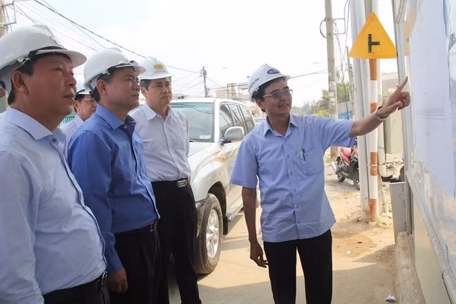 Tan Bo truong GTVT: 'Cham dut tu tuong co mot ti phong bi'