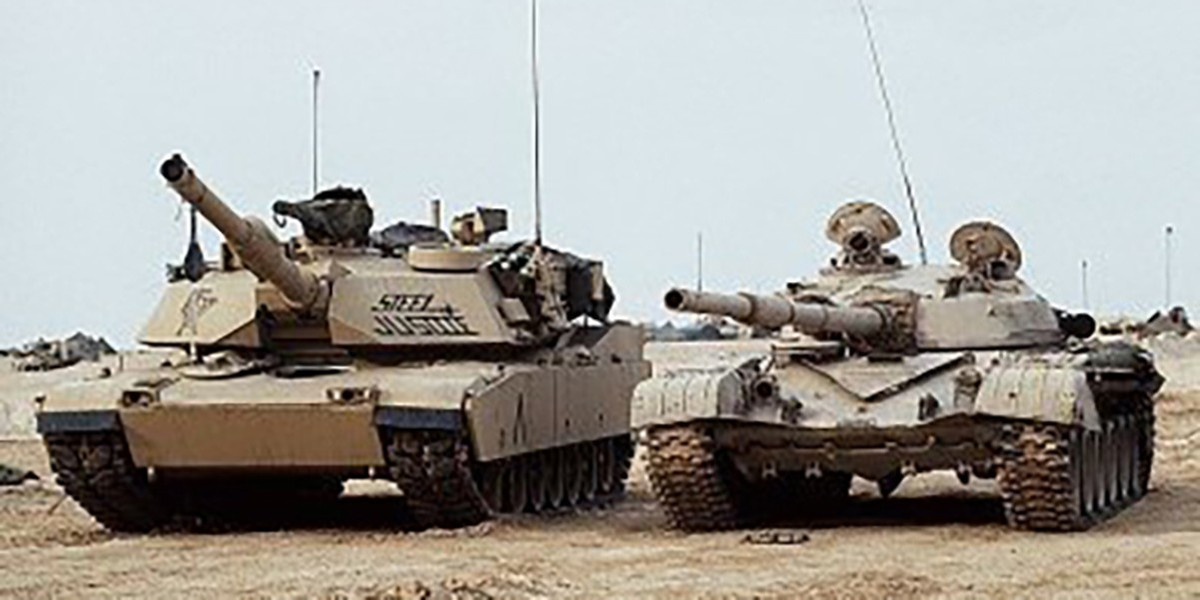 Chính điều này làm cho xe tăng phương Tây lớn hơn nhiều so với xe tăng Liên Xô/Nga.