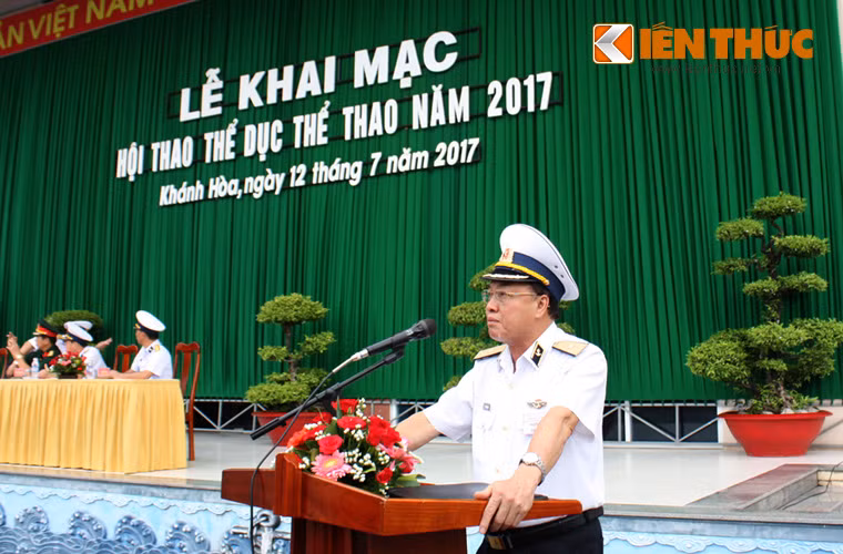 Thủ trưởng Bộ Tư lệnh Hải quân phát biểu tại Lễ Khai mạc.
