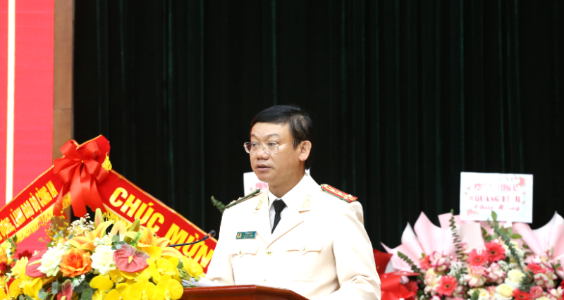 Phát biểu nhận nhiệm vụ, Đại tá Vũ Như Hà hứa sẽ không ngừng phấn đấu, rèn luyện đạo đức cách mạng, bản lĩnh chính trị, đoàn kết nội bộ, phát huy trí tuệ tập thể, kế thừa, phát huy thành tích, truyền thống của các thế hệ công an Lạng Sơn đã xây dựng nhiều năm qua; phối hợp chặt chẽ với các ban, ngành, đoàn thể và sự giúp đỡ của Nhân dân trong tỉnh, xây dựng lực lượng công an Lạng Sơn trong sạch, vững mạnh, thực hiện thắng lợi nhiệm vụ được giao.