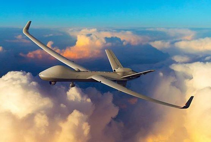 MQ-9B cũng có thể hiệp đồng tác chiến cùng máy bay tuần thám P-8I Poseidon và trực thăng đa năng MH-60R trong biên chế hải quân Ấn Độ.