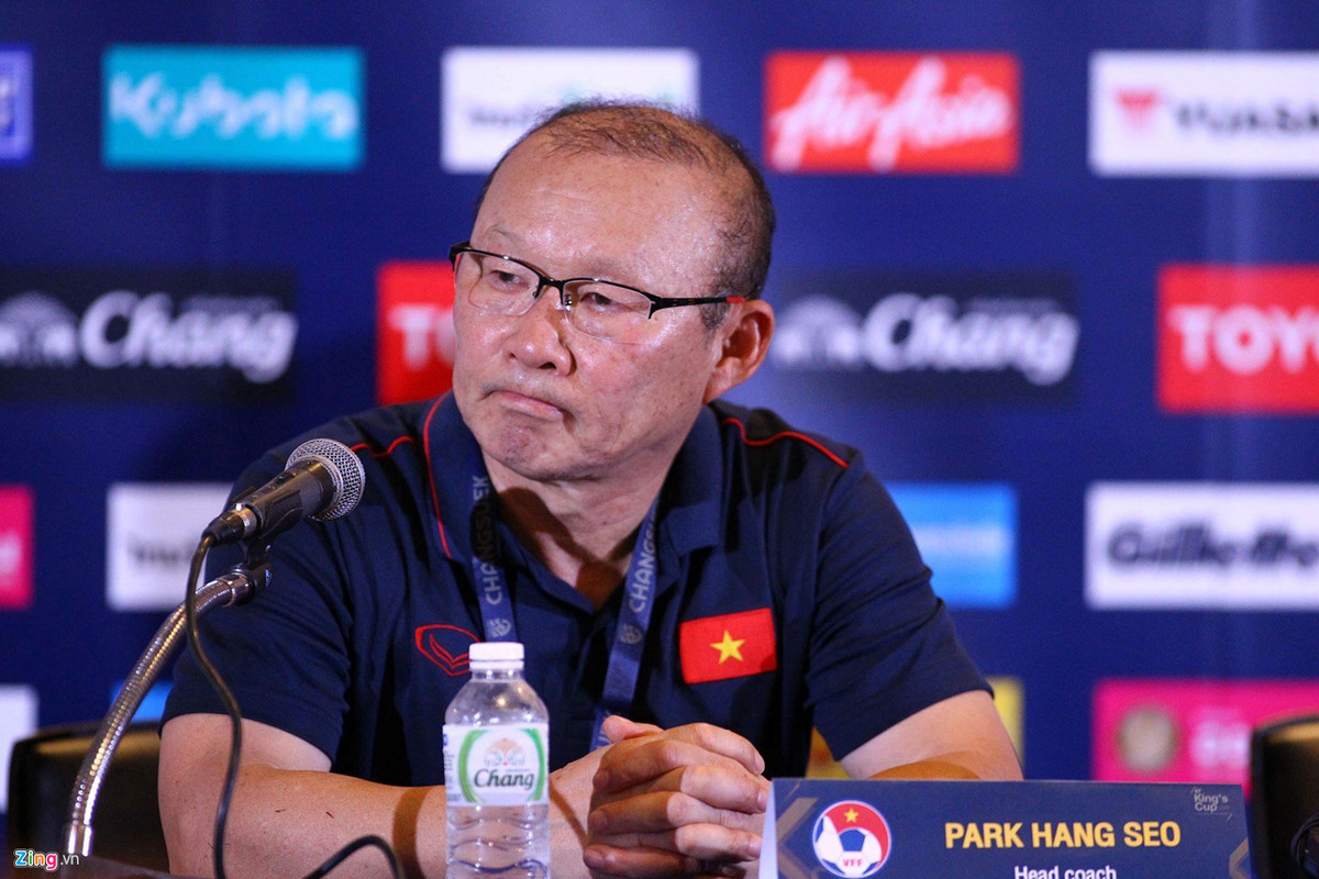 Việc đàm phán hợp đồng mới có thể diễn ra trước thời hạn 3 tháng cuối. Ảnh: Minh Chiến.