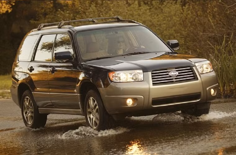 Subaru Forester: Đời xe sản xuất từ năm 2003 đến 2007 và phiên bản năm 2009 bị liệt vào danh sách đen vì phần trăm khá lớn phải thay động cơ do nhiều lỗi khác nhau.