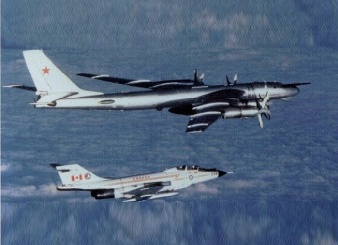 Tu-160 Blackjack và Tu-22 Backfice và Tu-95 Bear hiện là bộ ba máy bay ném bom chiến lược hiện nay của không quân Nga.