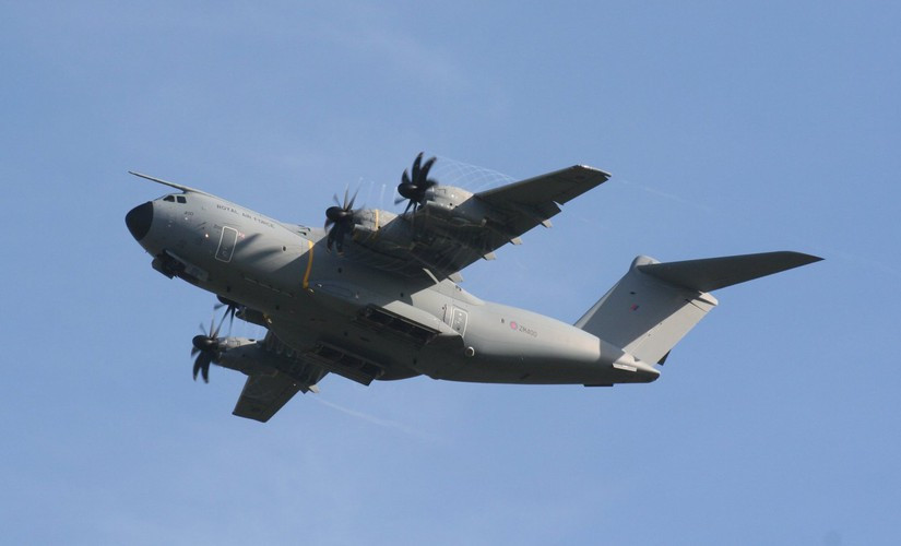 Mỗi động cơ TP400-D6 bên trong đều lắp máy nén cấp 9 và máy tuabin cấp 5. Đường kính của mỗi cánh quạt là 5,33m, kích thước hình học của động cơ trở nên khá gọn, độ dài chỉ 3,5m, trọng lượng chỉ 1,9 tấn.