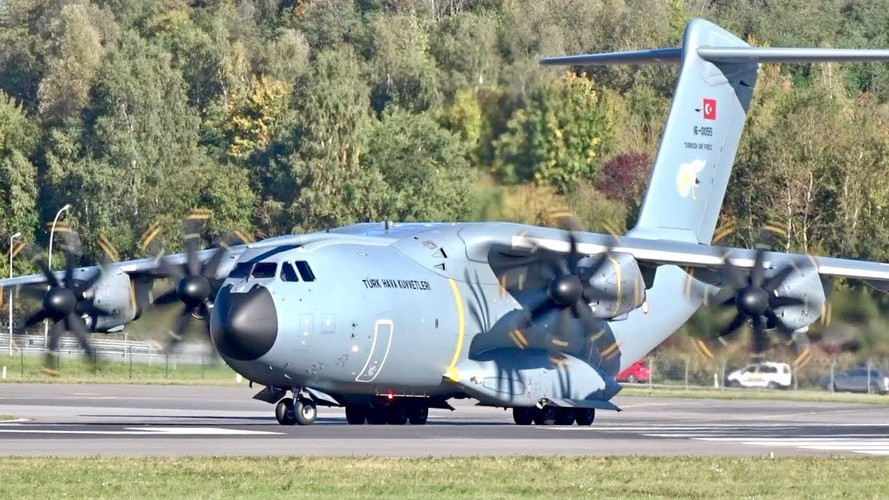 Cho tới nay, chương trình A-400M được cho là đã ngốn khoảng 20 tỷ euro của các nước thành viên phát triển.