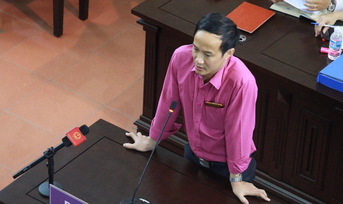 Dieu duong vien thay doi loi khai co loi gi cho bac si Luong?