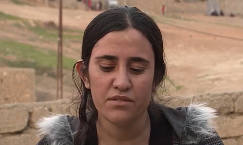 Hàng nghìn phụ nữ và bé gái Yazidi đã bị phiến quân IS bắt làm nô lệ. Ảnh: RT.
