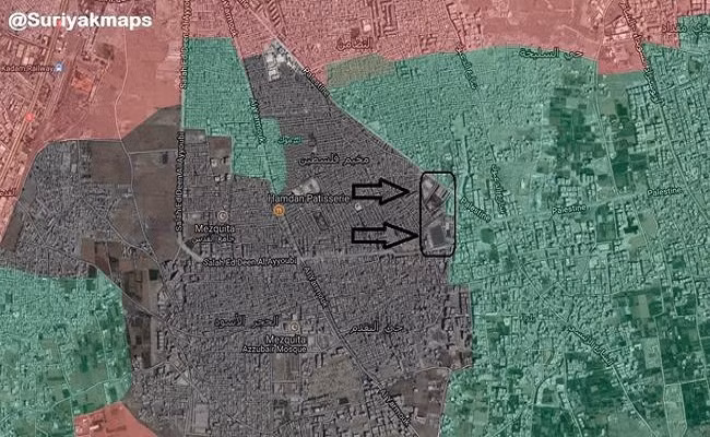 Sau cuộc tấn công thất bại nhằm vào lực lượng ủng hộ chính phủ Syria, IS chuyển hướng tấn công sang nhóm Quân đội Syria Tự do (FSA) và liên minh thánh chiến Hay'at Tahrir Al-Sham ở phía nam trại Yarmouk. Ảnh: AMN.