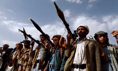 Các tay súng nổi dậy Houthi ở Yemen. Ảnh: Middle East Eye.
