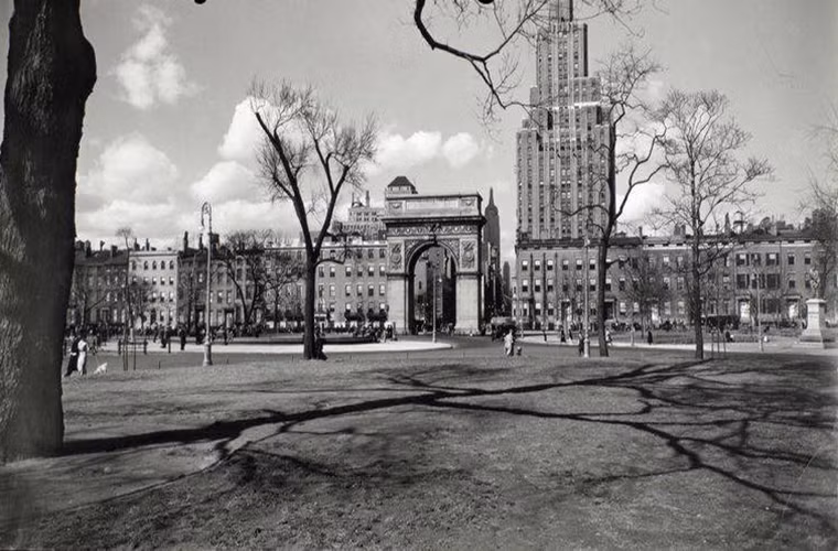 Năm 1797, tại công viên trong bức hình chính quyền New York đã cho chôn cất thi thể của 20.000 người tử vong trong dịch bệnh sốt vàng hoành hành tại thành phố này trong năm đó. Ảnh: ATI.