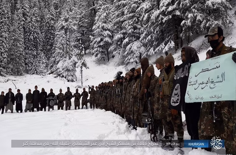 Nguồn tin cho hay, nhóm IS đang huấn luyện các tay súng khủng bố để chuẩn bị cho các cuộc tấn công sắp tới nhằm vào lực lượng chính phủ (Afghanistan). Ảnh: AMN.