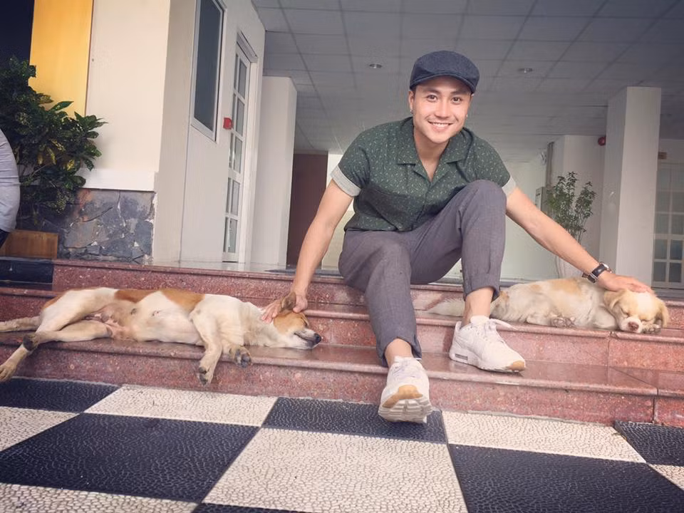 Nam chính "Nàng dâu order" khá yêu thích phong cách lãng tử.