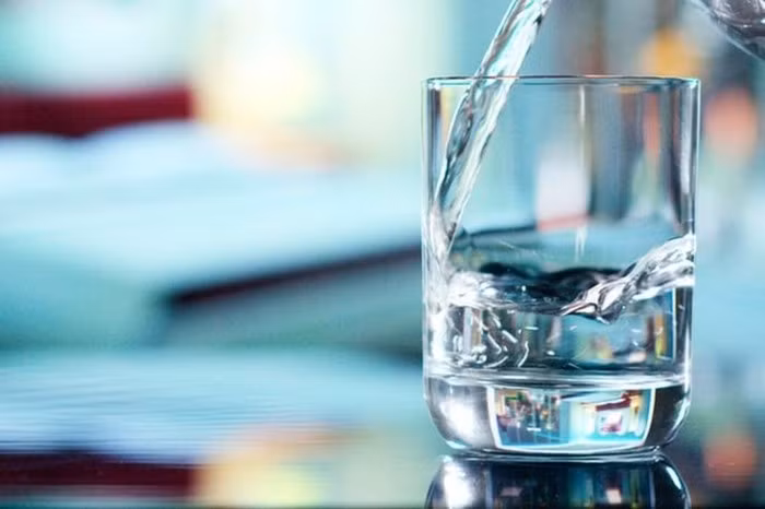 Nước là một thứ không thể thiếu để duy trì sự sống đồng thời giúp giảm lo âu, căng thẳng.