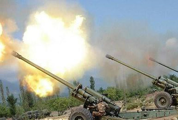 An Do va Pakistan lai 'noi chuyen' voi nhau bang trong phao, mau da do-Hinh-6