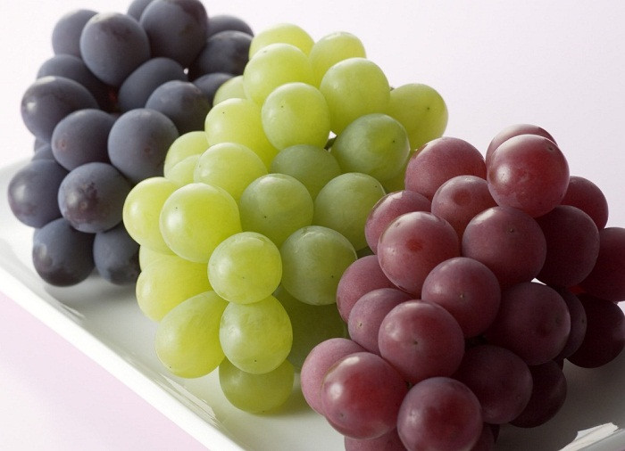 Nho chứa nhiều flavoid và các chất chống oxy hóa giúp duy trì sức khỏe phổi. Trong nho cũng có nhiều khoáng chất và vitamin.