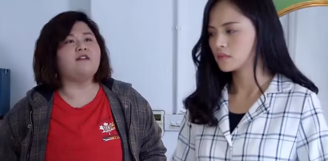 Liễu (Thủy Tiên đóng) đảm nhận vai em chồng của Huệ (Thu Quỳnh đóng). Liễu không chỉ có ngoại hình to béo mà tính cách cũng rất vô duyên. Cô nàng không ngớt miệng xỉa xói, mỉa mai chị dâu.