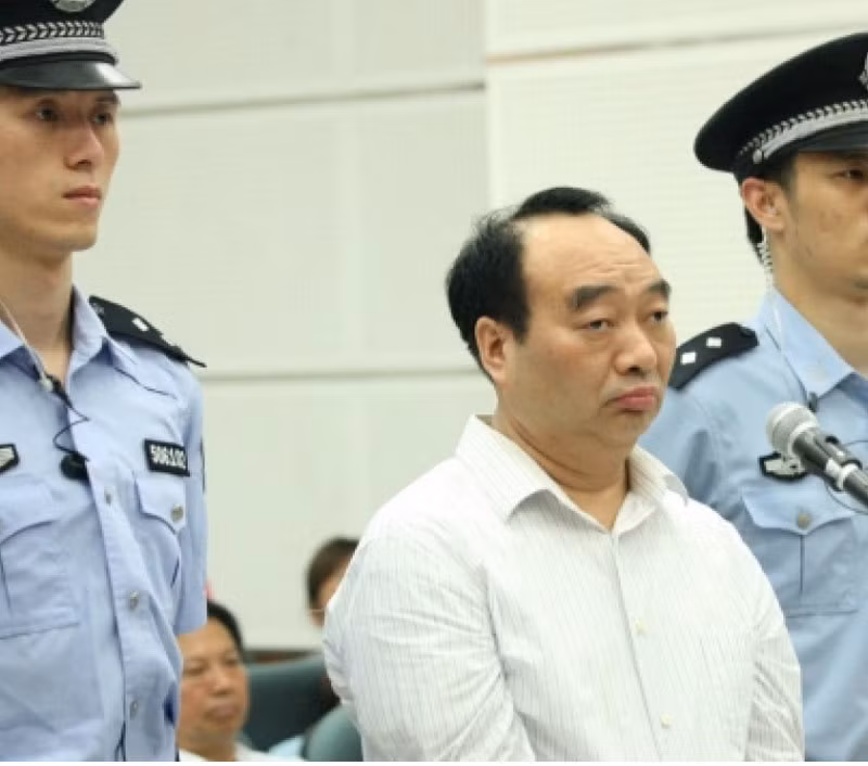 Dam quan TQ sap bay tong tinh chi vi quen mui gai dep-Hinh-4