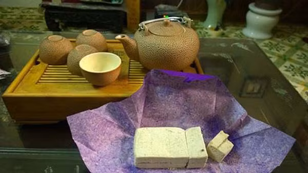 Món bánh khảo truyền thống là thứ không thể thiếu được trong những ngày Tết Nguyên đán đối với người Tày.