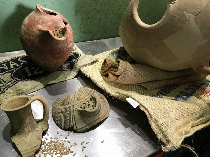 Kham pha loai banh mi sieu dac biet dung men 4500 tuoi-Hinh-10