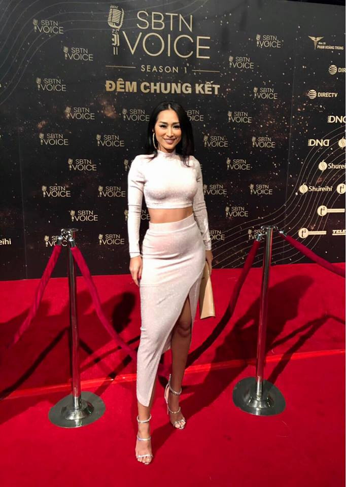 Nhờ lợi thế hình thể, Quỳnh Thy ngày càng tự tin với phong cách thời trang gợi cảm. 