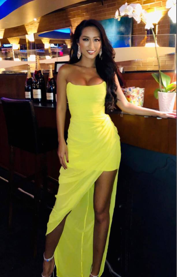 Bất chấp những lời chỉ trích, chê bài, Quỳnh Thy vẫn tiếp tục khẳng định phong cách thời trang nóng bỏng của mình..