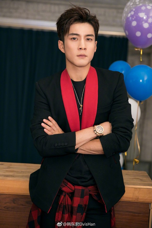 Top sao Hoa ngu duoc khen ngoi giong 'nam than ngon tinh' nhat-Hinh-5