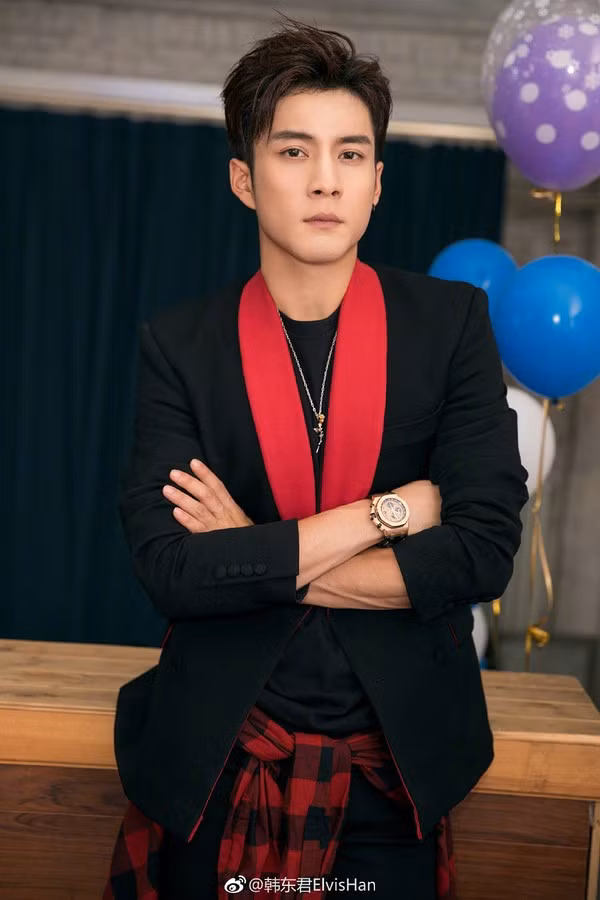 Top sao Hoa ngu duoc khen ngoi giong 'nam than ngon tinh' nhat-Hinh-5