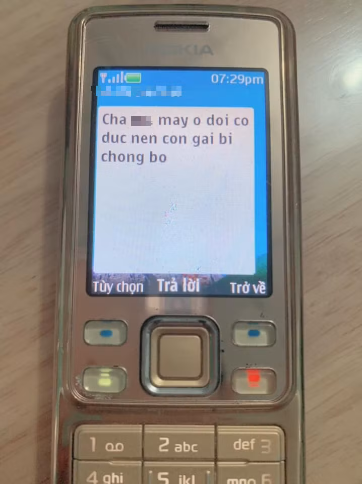 Co gai to ban than cuop chong con len giong thach thuc