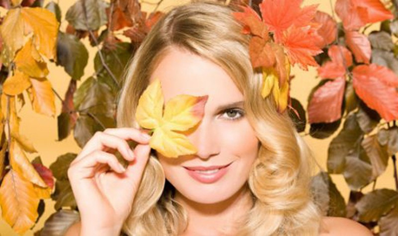 8 cach don gian de luon khoe dep trong mua thu