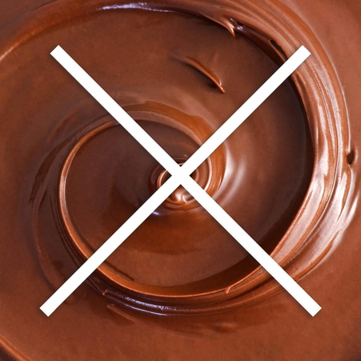 Thực phẩm nên tránh ở độ tuổi 50: Ở tuổi này, bạn nên loại bỏ các loại đường bổ sung có trong kẹo, soda, nước trái cây, bánh quy, bánh ngọt và các món tráng miệng khác. Ăn nhiều loại thực phẩm này cũng gây ra sự gia tăng lượng đường trong máu, gây bệnh tiểu đường hoặc tăng cân. 