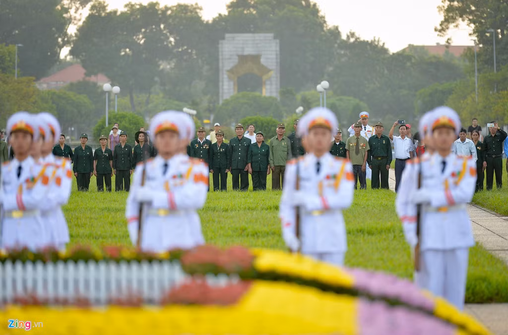 Nghi le thuong co o Lang Chu tich Ho Chi Minh-Hinh-7