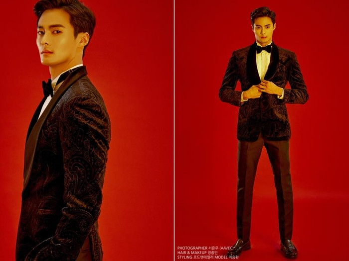 Anh chàng mặc vest cực kỳ bảnh bao.