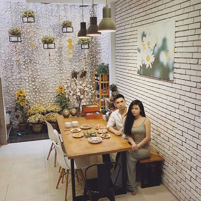 Chị gái Đại Nhân đang sinh sống tại nước ngoài. Dịp Tết Nguyên Đán vừa qua, cô có dịp về nước sum họp bên gia đình.