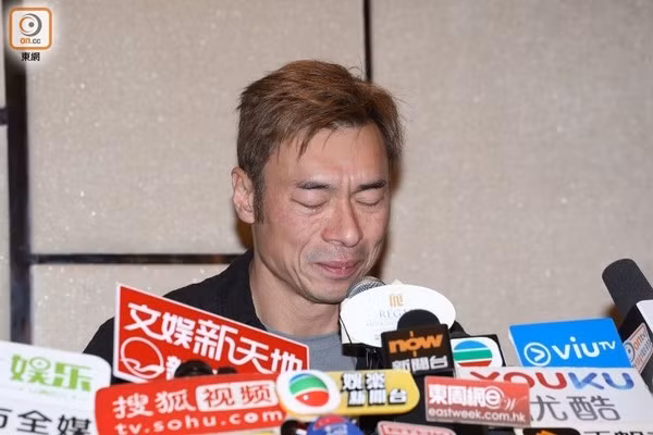 Vi ngoai tinh Hua Chi An chiu ton that mat gan 65 ty dong-Hinh-3