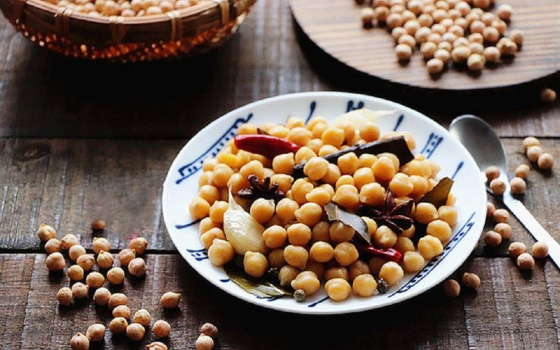 Đậu gà chứa nhiều chất xơ và protein từ thực vật, được xem là một “siêu” thực phẩm để ăn sau khi tập luyện.