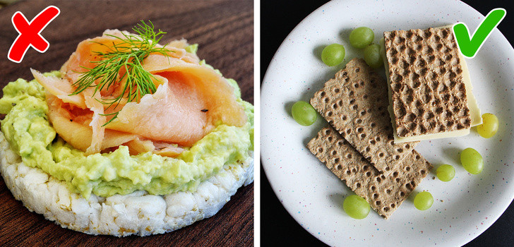 Bánh gạo thường được thêm vào nhiều chế độ ăn kiêng vì chúng hầu như không chứa chất béo. Tuy nhiên, bánh gạo lại có chỉ số đường huyết cao khiến bạn cảm thấy đói nhanh hơn sau khi ăn. Ảnh: Pixabay.