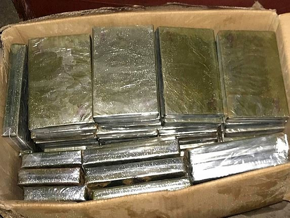 Gia co xe, cat giau tinh vi 120 banh heroin van khong thoat