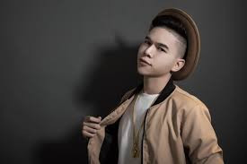 Sau thời gian 2 năm thẩm mỹ, gương mặt của Hoàng Tôn giờ đây đã ổn định hơn.