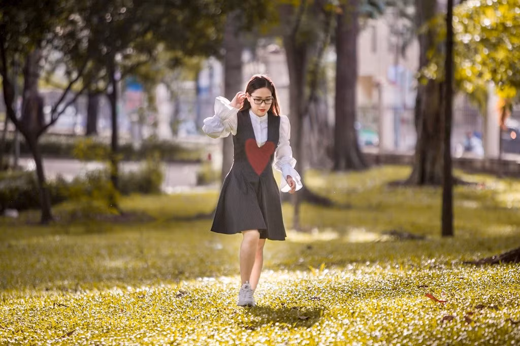 Ngoài ra, việc kết hợp giữa các kỹ thuật massage, bấm huyệt của Nhật Bản và các thiết bị giảm béo công nghệ hiện đại giúp giảm 3kg trong 10 ngày. Đồng thời, nữ ca sĩ cũng áp dụng chế độ ăn kiêng và tập thể dục đều đặn. Ảnh: Internet.