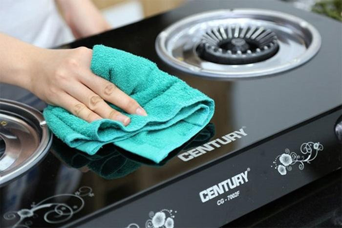 Nhung cach ve sinh bep ga sach bong nhu moi sieu nhanh