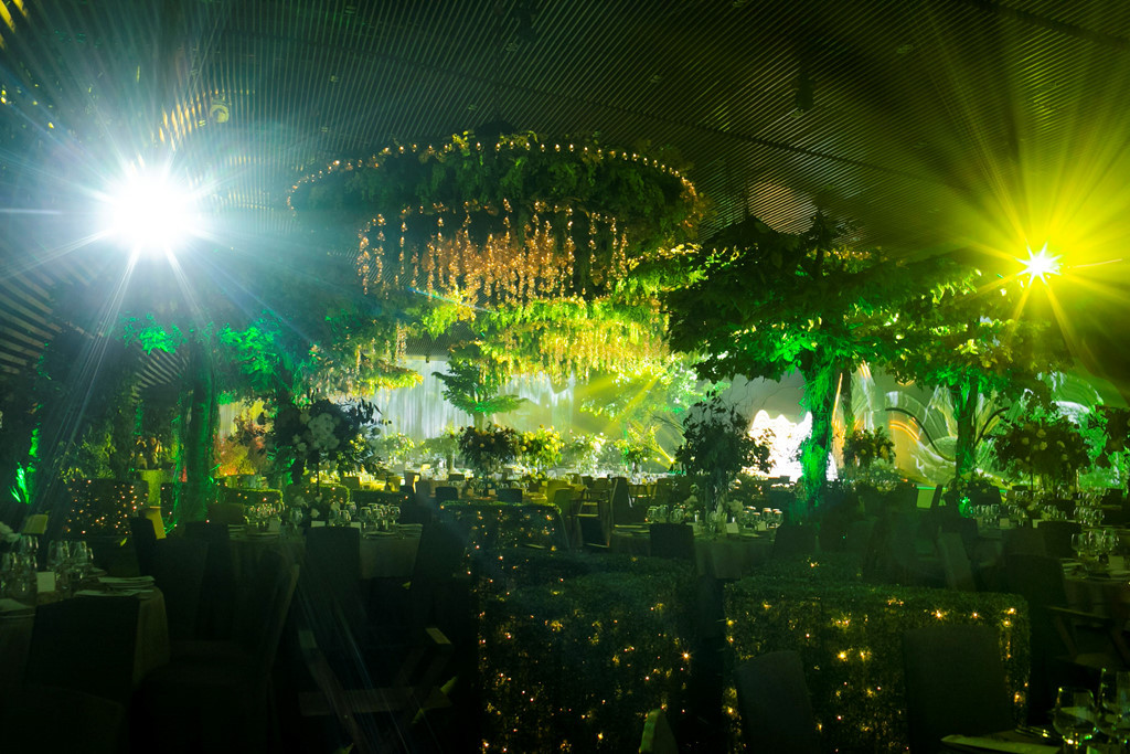 Dien bien dam cuoi trong mo cua Cuong Do la Dam Thu Trang-Hinh-4