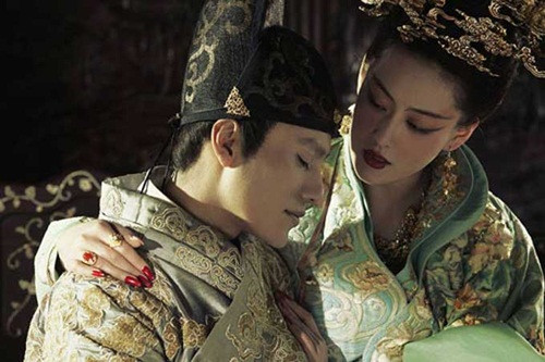 Bi an ly do hoan quan thoi xua van lay vo