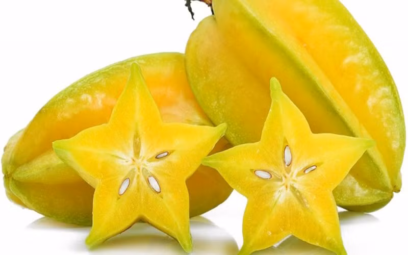 Quả khế: Chất caramboxin cùng với lượng acid oxalic cao trong khế có thể coi như một chất độc cho hệ thần kinh và đặc biệt nguy hiểm với người bị sạn thận. Ảnh: Internet.