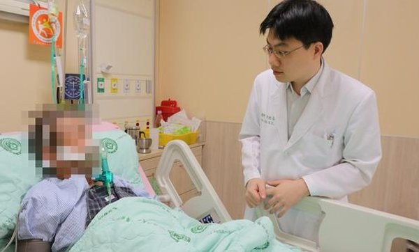 Muon “chieu” vo tre, cu ong 66 tuoi suyt mat mang vi ly do khong ngo-Hinh-2