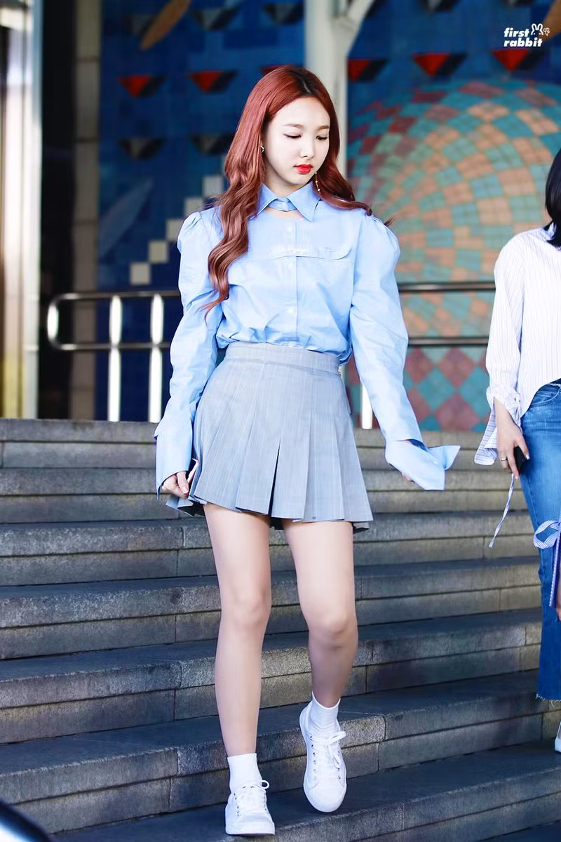 Ngay cả cách trang điểm của cô nàng cũng không cầu kì, cô nàng thường chọn phong cách make up tươi tắn và trẻ trung.