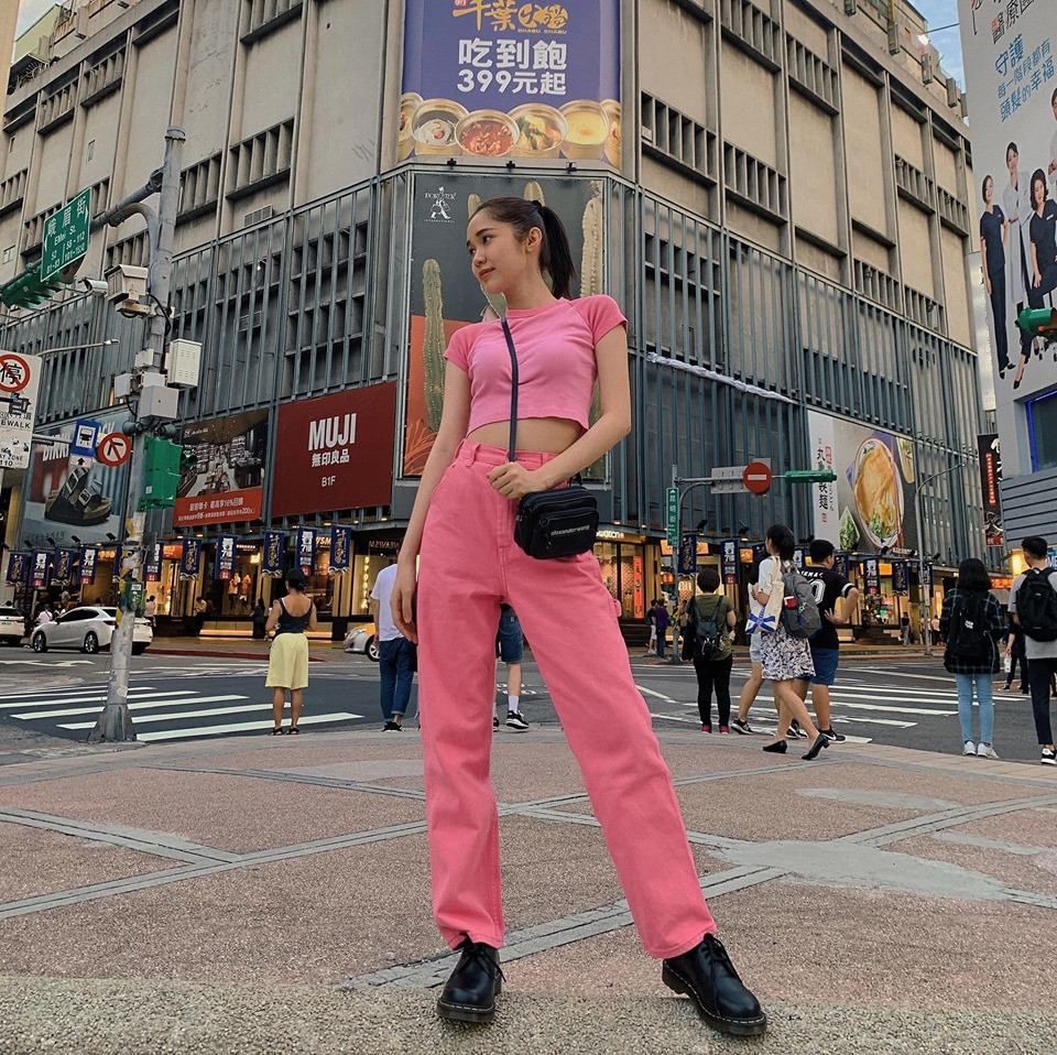 Khánh Quỳnh của "Đánh cắp giấc mơ" ngoài đời ăn mặc táo bạo và cá tính hơn rất nhiều.