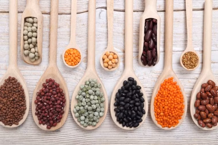 Các loại đậu: Một nghiên cứu cho thấy rằng chỉ cần thêm đậu vào chế độ ăn uống của bạn có thể giúp giảm cân nhanh chóng.
