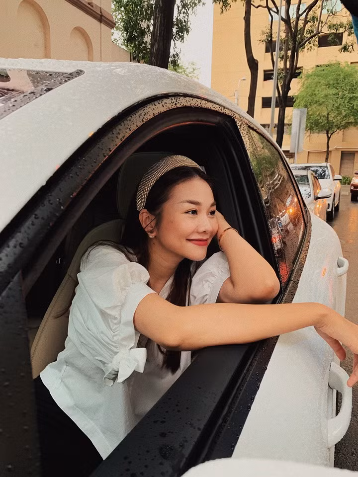 Để giảm mỡ, mỗi người sẽ có cho mình một bí quyết riêng và siêu mẫu Thanh Hằng đã chọn cho mình cách giảm cân an toàn.